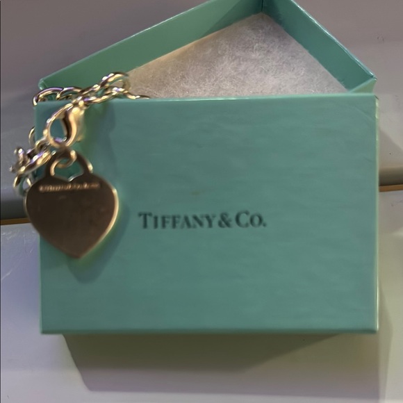 Tiffany & Co. Gold Heart Charm Bracelet - Picture 1 of 5